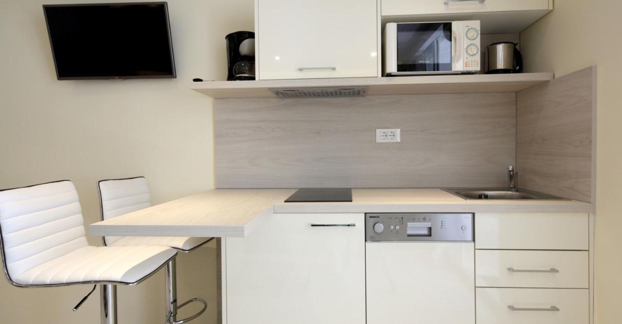 Beach Apartments Ankora 마카르스카 객실 사진