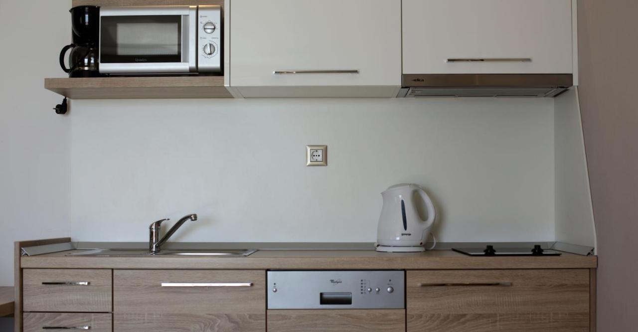 Beach Apartments Ankora 마카르스카 객실 사진