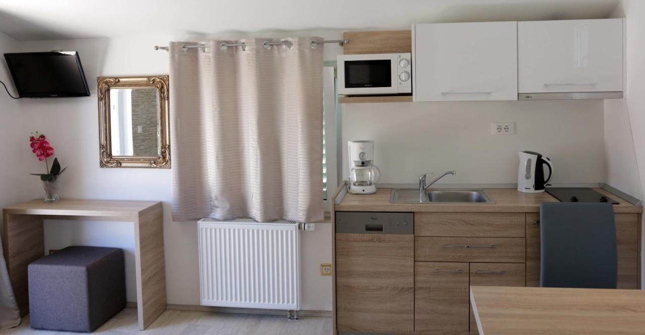 Beach Apartments Ankora 마카르스카 객실 사진